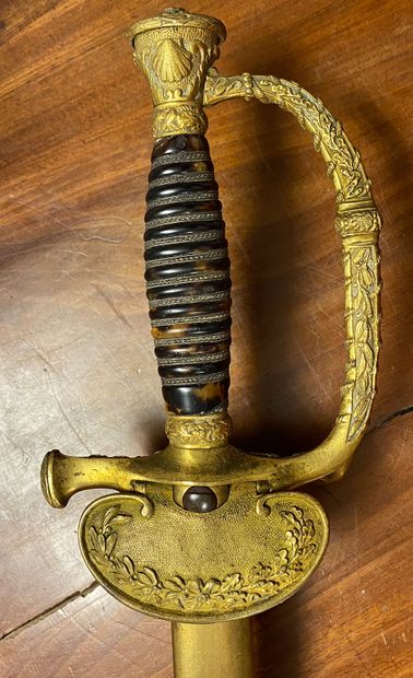 null Admiral's sword model 1837. Shell-covered fuse with filigree. Chased and gilded...