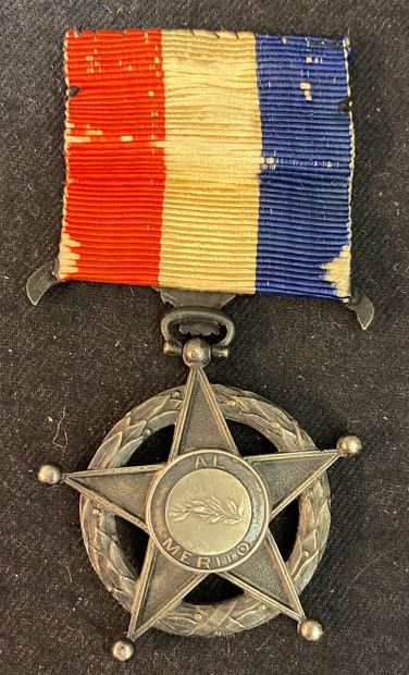 null Chile - Medal of Merit, created in 1906, transformed into the Order of Merit...