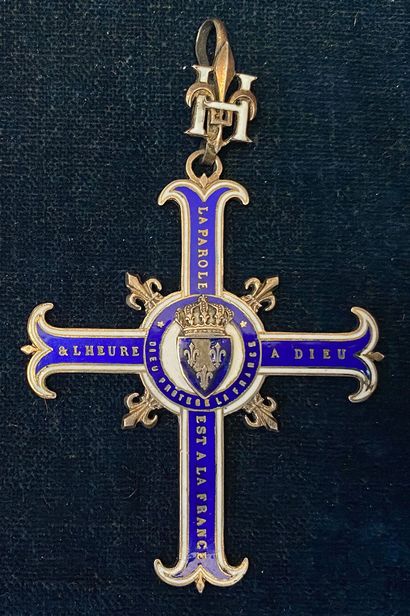 null Cross of the partisans of the count of Chambord, type in the shape of Latin...