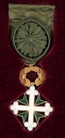 Sardaigne Ordre des Saints Maurice et Lazare, croix d'officier du 1er type, en or...
