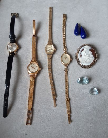  Miscellaneous metal lot (watches, bracelet, brooch, lapis lazuli and aquamarine...