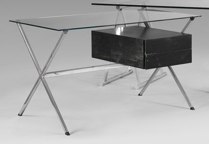 Franco ALBINI (1905-1977) Flat desk with X-shaped base in chromed steel, black lacquered...