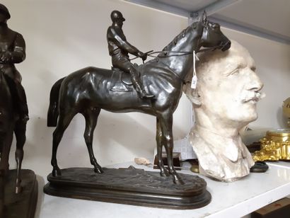 Alfred BARYE Fils (1839-1882) Gladiateur, célèbre cheval pur-sang monté par son jockey
Grande...