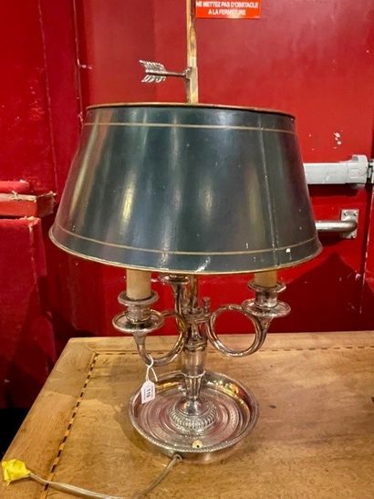 null Lamp bouillotte in silver plated copper with three arms of lights in hunting...