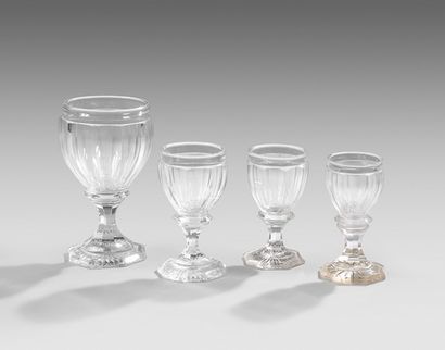null Service of crystal stemmed glasses (Le Creusot ?) cut with sides on a base with...