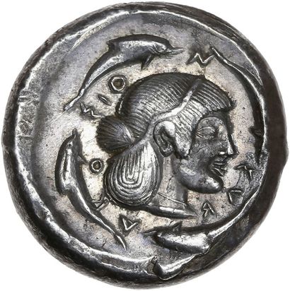 null SICILE : Syracuse Tétradrachme (485-479). Règne de Gelon. Tête d Aréthuse à...