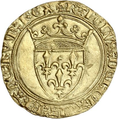 null CHARLES VI (1380-1422) Golden Ecu with crown. 3,87 g. Villeneuve-les-Avignon....
