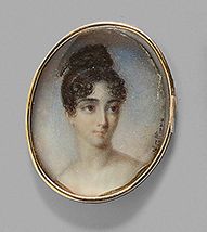 null Small oval miniature on ivory, young girl in bust wearing a bun, turned to the...