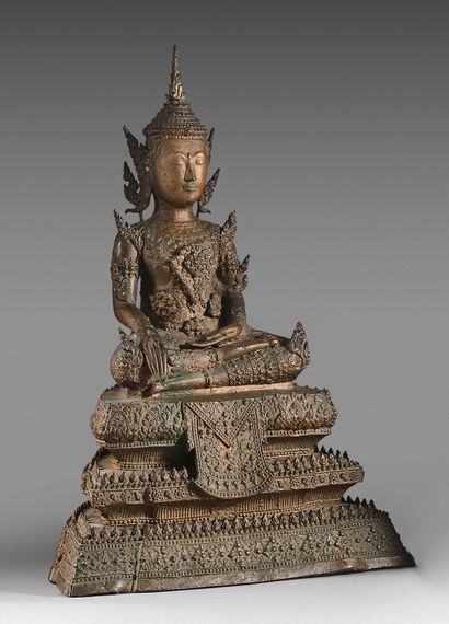 THAÏLANDE, Ratanakosin - Fin du XIXe siècle Statuette de bouddha en bronze laqué...