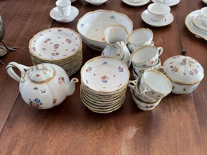 null Service à thé en porcelaine allemande à décor polychrome et or de fleurs et...
