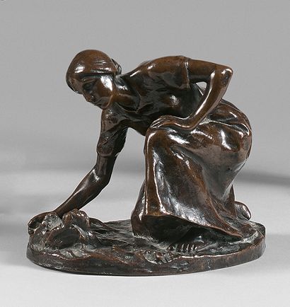 Hans MÜLLER (1873-1937) Paysanne accroupie
Épreuve en bronze patiné, signée.
Hauteur...