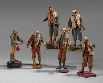 null Six different figures in polychrome terracotta.
Height : 19 cm