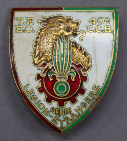 null Légion étrangère - Unités du génie de la Légion étrangère, 7 insignes : 15e...