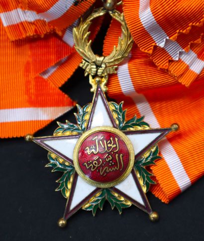 null Maroc - Ordre du Ouissam Alaouite, ensemble de grand-croix du 3e type, après...
