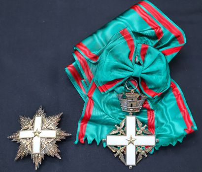 null Italie - Ordre du Mérite de la République, ensemble de grand-croix comprenant...