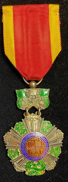 null État du Vietnam - Ordre national du Vietnam, fondé en 1950, insigne de chevalier...