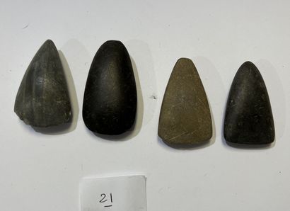null 
Set of four polished axes




Diorite, grey stone and veined stone. Small chip...