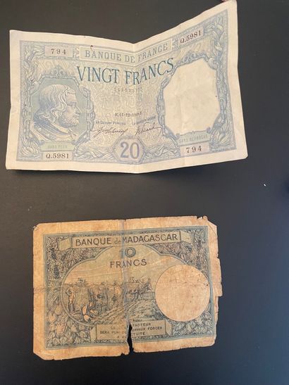 null Deux billets de banques, 20F le 11-12-1918 et dix francs (vendus dans l'état...