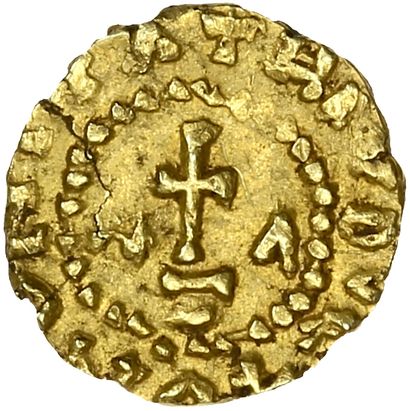 null MASSALIA, Marseille : Childebert III (694-711)
Triens d'or.
Buste diadémé, drapé...