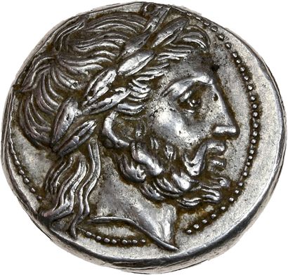 null ROYAUME de MACÉDOINE, Philippe II (359-336 av. J.-C.)
Tétradrachme. Amphipolis....