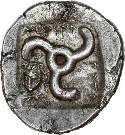 null LYCIE : Mithrapata (IVe siècle av. J.-C.)
Statère. 9,70 g.
Mufle de lion vu...