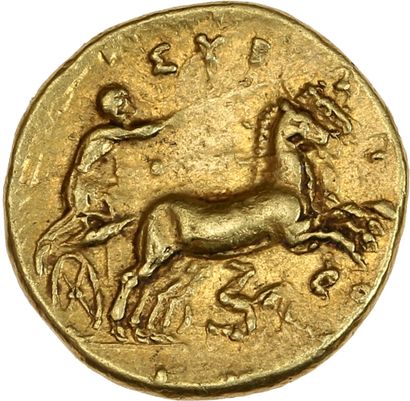 null SICILE, Syracuse 
Drachme d'or (Agathoclès 317-289 av. J.-C.). 4,26 g.
Tête...