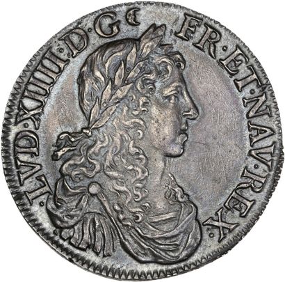null LOUIS XIV (1643-1715)
Demi écu au buste juvénile. 1662. Rouen.
Buste juvénile...