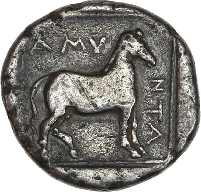 null ROYAUME de MACÉDOINE, Amyntas III (393-369 av. J.-C.)
Statère. 7,92 g.
Tête...
