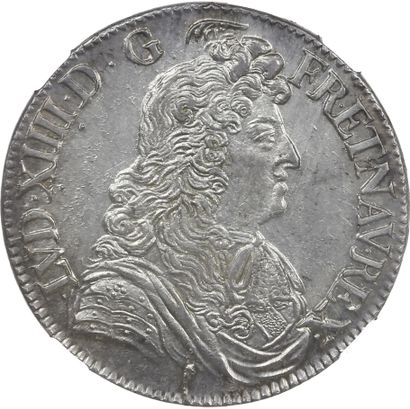 null LOUIS XIV (1643-1715)
Écu à la cravate. 1679. Paris.
Buste du Roi à droite,...