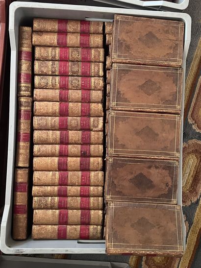 null VOLTAIRE, oeuvres

Ensemble de 42 volumes in.4 , reliure en veau glacé, Edition...