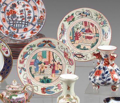  BAYEUX 
Two plates with polychrome decoration in the center of Chinese palace scenes...