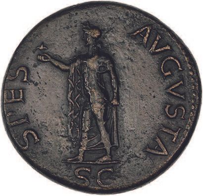  CLAUDE (41-54) Sesterce. Rome (41). Sa tête laurée à droite. R/ L'Espérance marchant...
