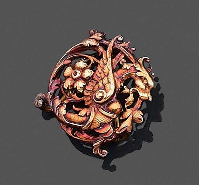 null Brooch of round form out of yellow gold 750 thousandths openwork representing...