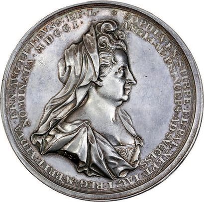 null 1701 - Angleterre
Sophie d'Angleterre et la Reine Mathilde.
Argent. 65 mm -...
