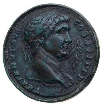 null Époque de Théodose Médaillon contorniate à l'effigie de Trajan. Tête de Trajan...