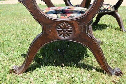 null Pair of CHAIRS forming a GOD'S PRAYER in carved and patinated wood, armrests...