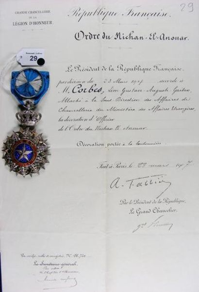 Tadjourah Ordre du Nichan El-Anouar, fondé en 1887, étoile d'officier en argent,...