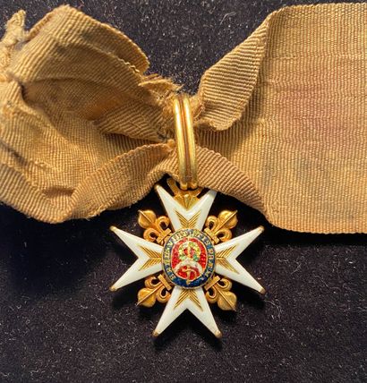 null Ordre de Saint-Louis - Louis XV, croix de chevalier légèrement réduite en or...
