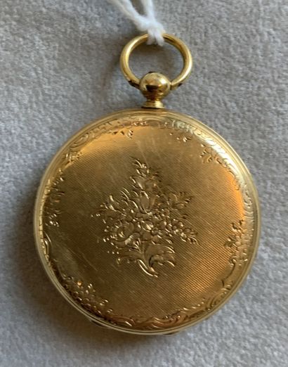 null Neck watch with key in yellow gold 750 thousandths guilloche decorated in the...