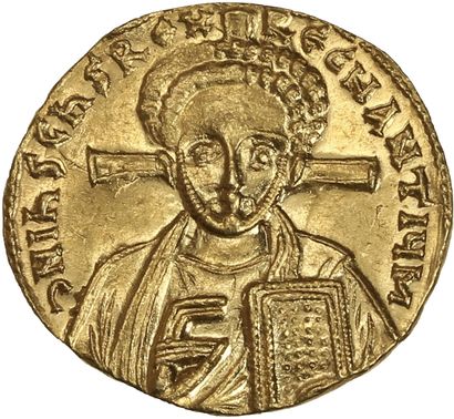 null JUSTINIEN II (705-711).

Solidus. Constantinople. 4,42 g.

Bustes diadémés de...