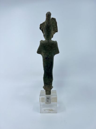 null STATUETTE représentant le dieu Osiris momiforme coiffé de la couronne composite...