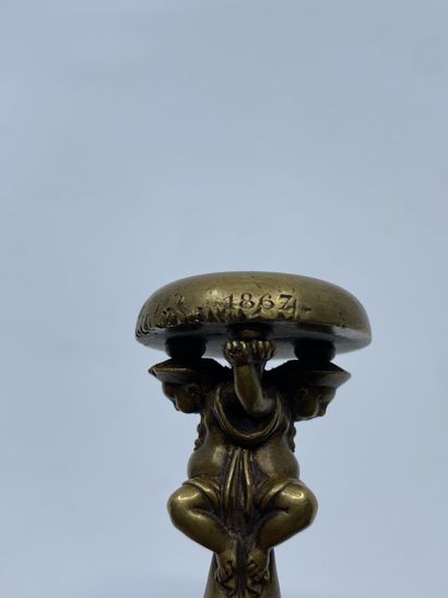 null STATUETTES de Mercure, Eros et buste de Diane en bronze patiné de style antique.
H....
