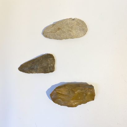 null TWO carved axes and a nucleus.
White and brown flint from Grand Pressigny.
France,...