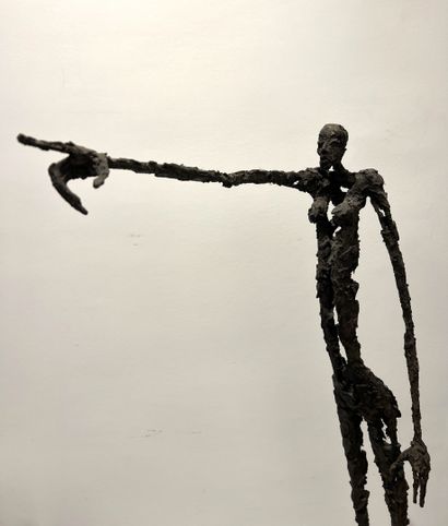 null Sophie JOUAN (XXe siècle)
"La direction"
Sculpture en fil métallique et composition.
Exécuté...