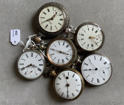 Six metal pocket watches, white enamel dials.
(Accidents...