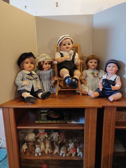 Lot : 5 poupées et bébés tête celluloïd rhodoïd...