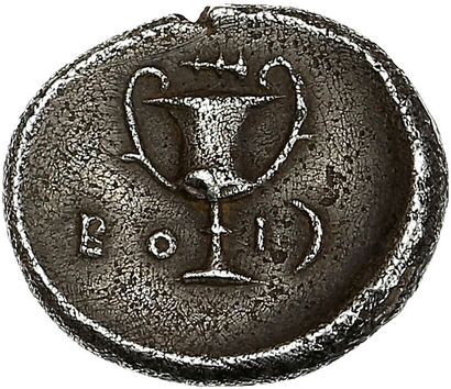 null BÉOTIE
Thèbes (379-338 av. J.-C.)
Hémidrachme. 2,68 g.
Bouclier béotien.
R/...