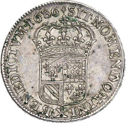 null LOUIS XIV (1643-1715) 
Demi écu de Flandre. 1686. Amiens.
Buste du roi à droite,...