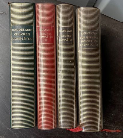 LOT : 24 volumes édition La PLEIADE 