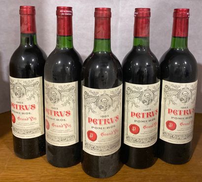 5 bouteilles PETRUS, Pomerol 1983 (els, 2...